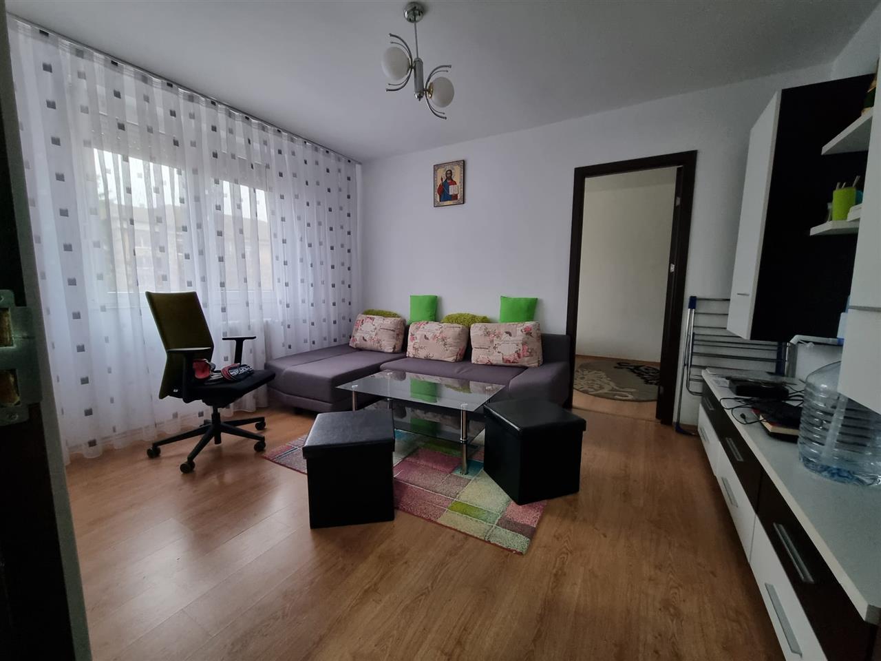 Apartament 2 camere, Oradea, zona Rogerius