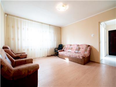 Apartament 2 camere,decomandat,Oradea,zona Rogerius